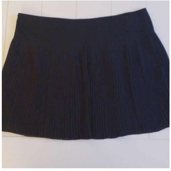 Vero moda black pleated mini skirt - Picture 1 of 4